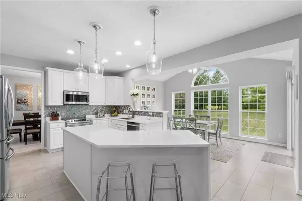 7605 Diamondback AVE NW, Canal Fulton, OH 44614