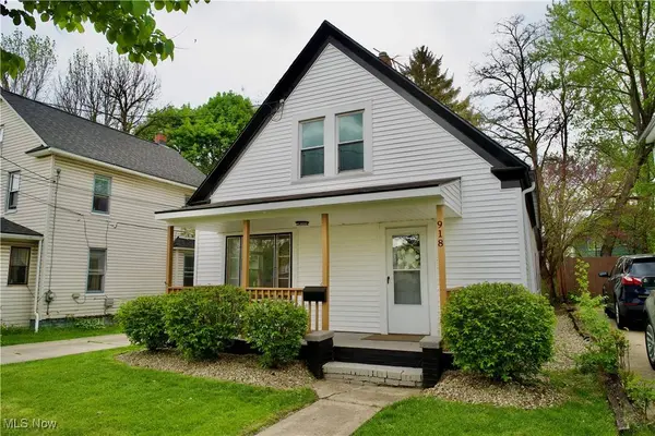 918 Pitkin AVE, Akron, OH 44310