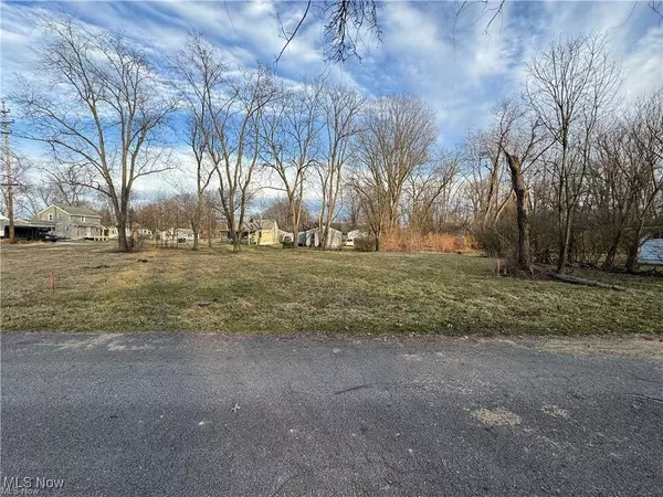 1229 Pickford AVE, Akron, OH 44320