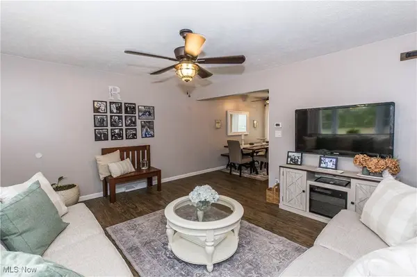 1356 Carnegie AVE, Akron, OH 44314