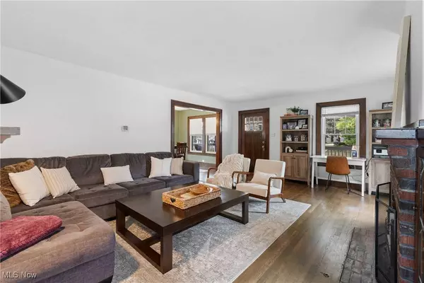 1721 13th ST, Cuyahoga Falls, OH 44223