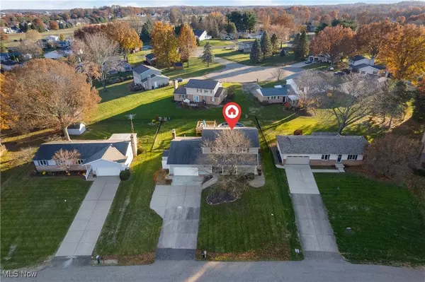 5440 Vermouth ST NW, North Canton, OH 44720