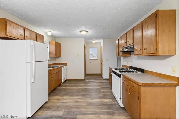 103 W Crosier ST, Akron, OH 44311