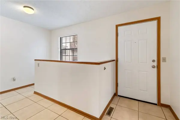 732 Vernon Odom BLVD, Akron, OH 44307