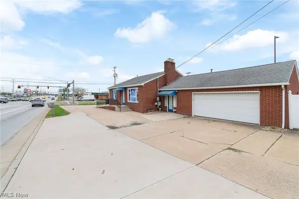 5112 Portage ST NW, North Canton, OH 44720