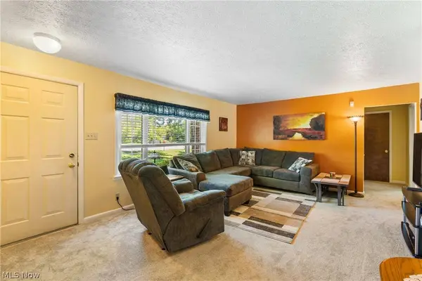 5030 Manchester RD, Akron, OH 44319