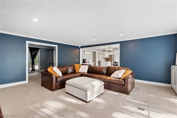 7057 Militia Hill ST NW, Canton, OH 44718
