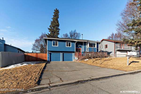 3410 Perenosa Bay DR, Anchorage, AK 99515
