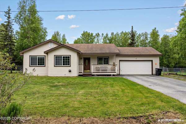 4470 E Birchwood DR, Wasilla, AK 99654