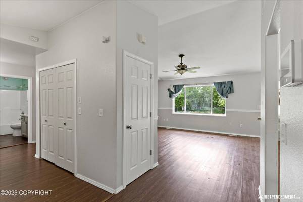 4470 E Birchwood DR, Wasilla, AK 99654