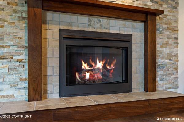 13620 Windward CIR, Anchorage, AK 99516