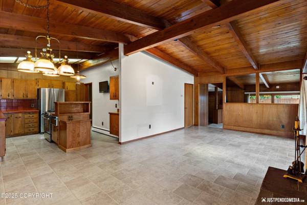 1410 Turpin ST, Anchorage, AK 99504