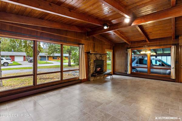 1410 Turpin ST, Anchorage, AK 99504