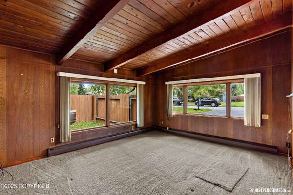 1410 Turpin ST, Anchorage, AK 99504