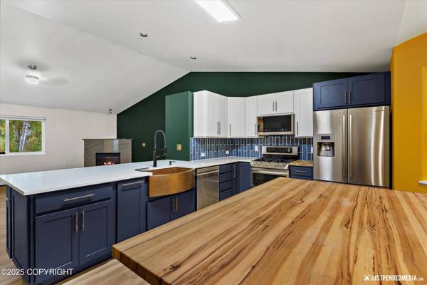 7362 W Terry L CIR, Wasilla, AK 99623