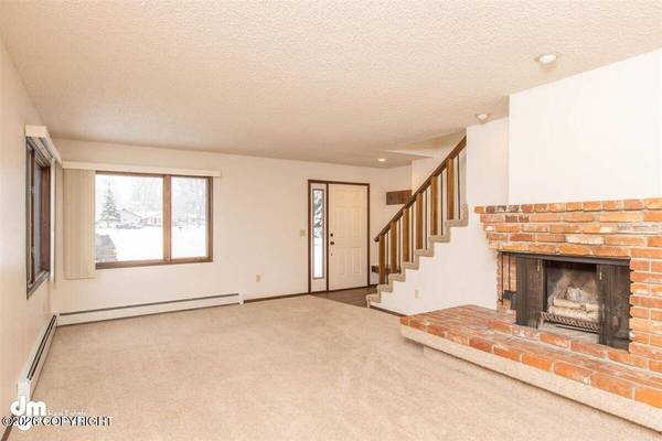 2350/2356 Success DR, Anchorage, AK 99504