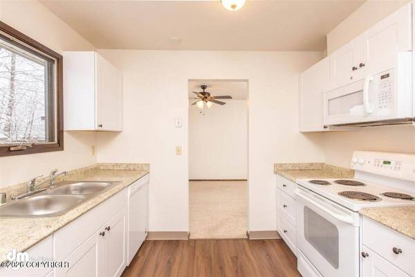 2350/2356 Success DR, Anchorage, AK 99504