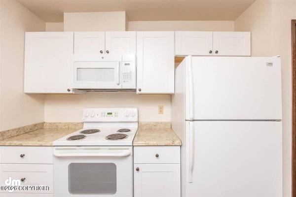 2350/2356 Success DR, Anchorage, AK 99504