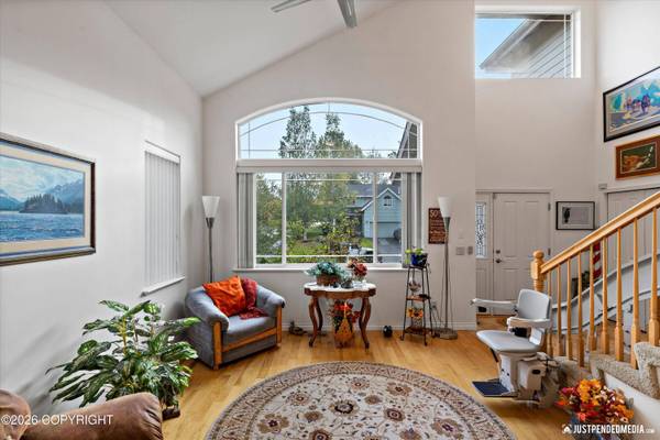 2300 Heatherbrook CIR, Anchorage, AK 99504