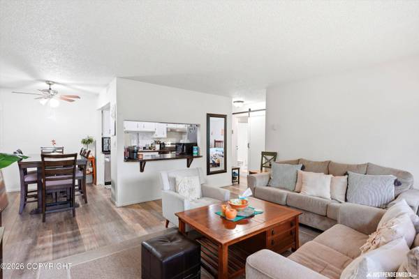 400 W 76th AVE #102, Anchorage, AK 99518