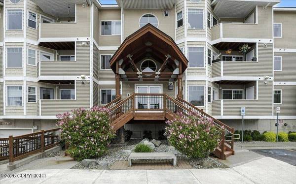 11351 Discovery View DR #206