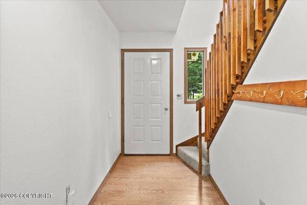 13914 W Sunrise DR, Big Lake, AK 99623
