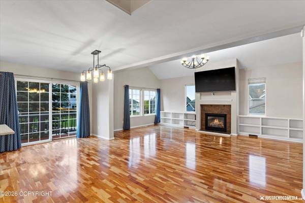 5112 Wood Hall DR, Anchorage, AK 99516