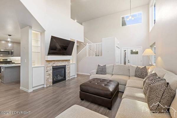 8790 Dry Creek LOOP, Anchorage, AK 99502