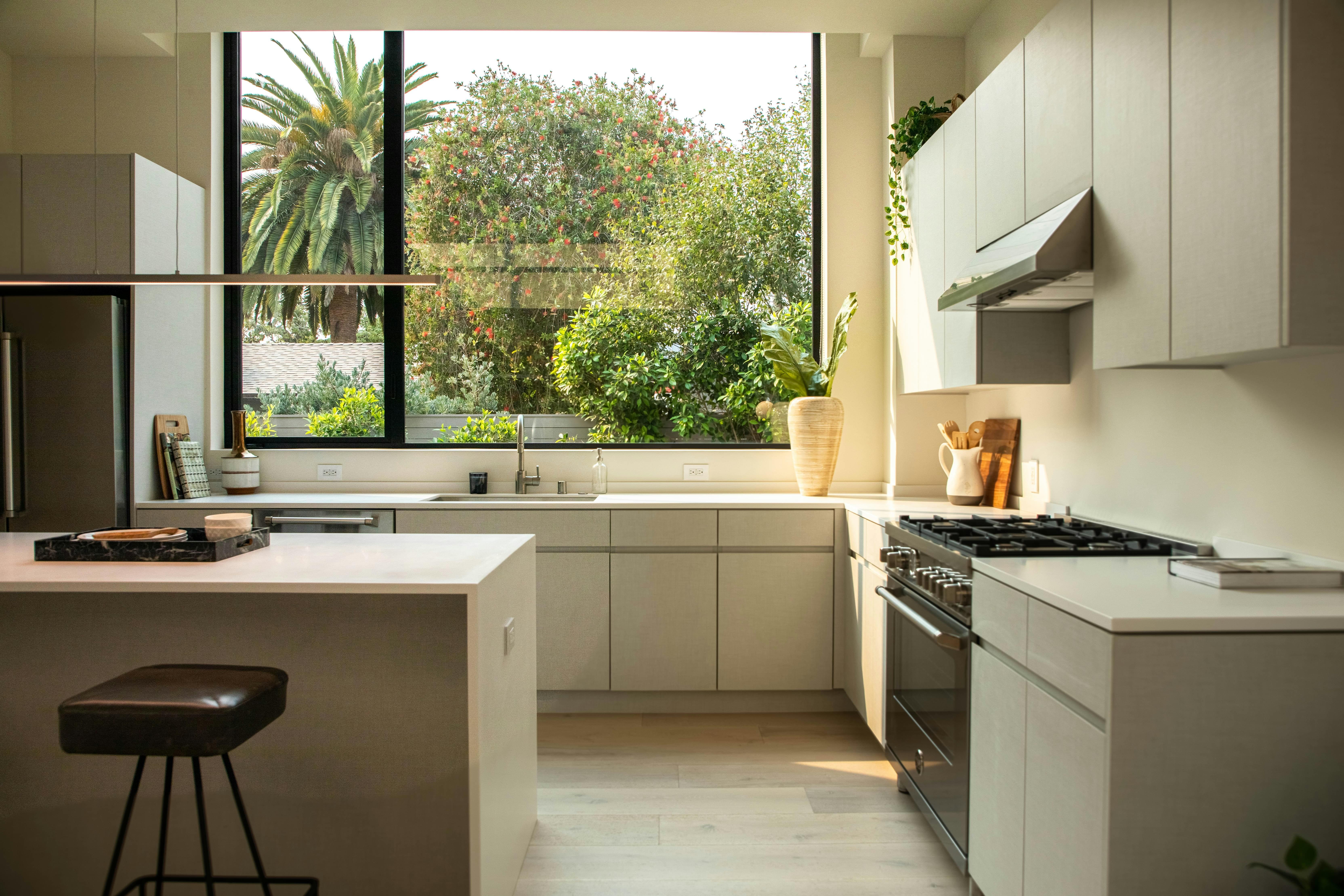 Should You Buy a House If the Kitchen Isn’t Your Style? (Or Bathroom, Or...)