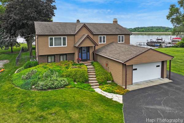 27892 W Bayview DR, Ingleside, IL 60041