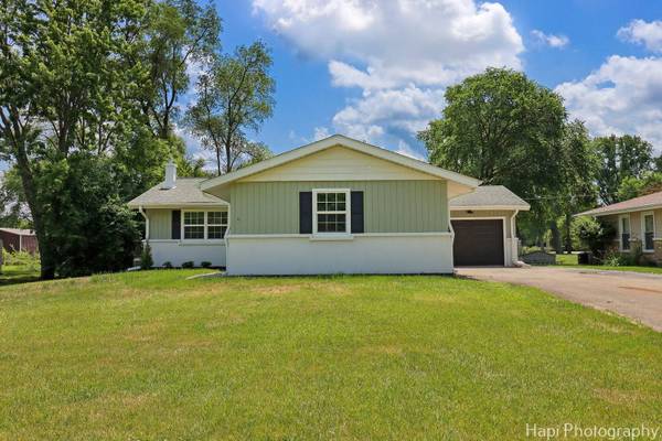 26097 W Channel AVE, Antioch, IL 60002