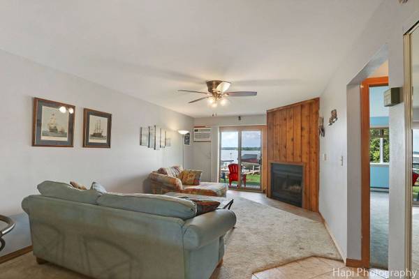 52 N Pistakee Lake RD #4, Fox Lake, IL 60020