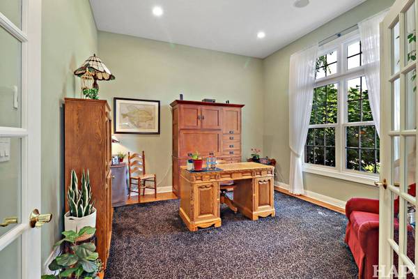 9436 Bellaire LN, Spring Grove, IL 60081