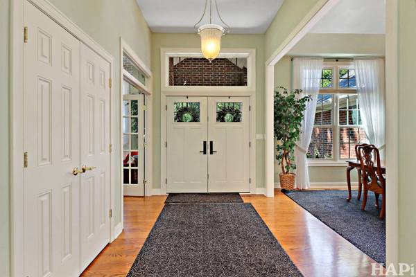 9436 Bellaire LN, Spring Grove, IL 60081