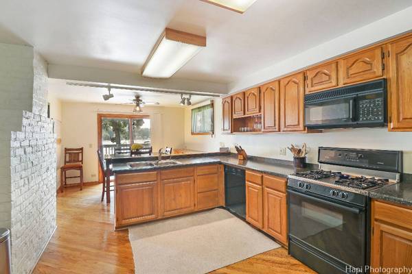42385 N Woodbine AVE, Antioch, IL 60002