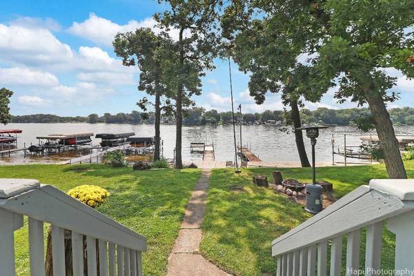 42385 N Woodbine AVE, Antioch, IL 60002