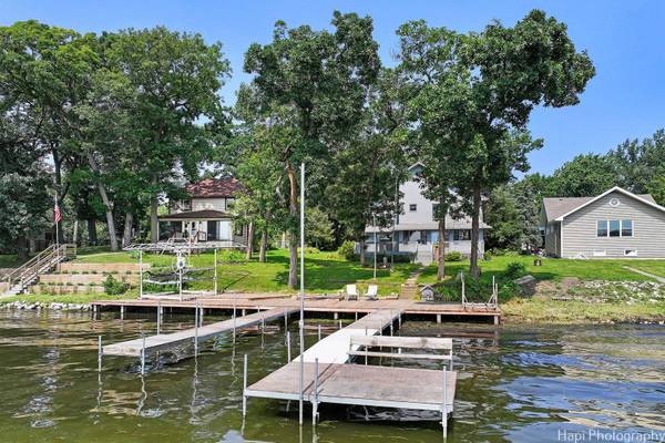 42385 N Woodbine AVE, Antioch, IL 60002