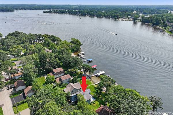 42385 N Woodbine AVE, Antioch, IL 60002