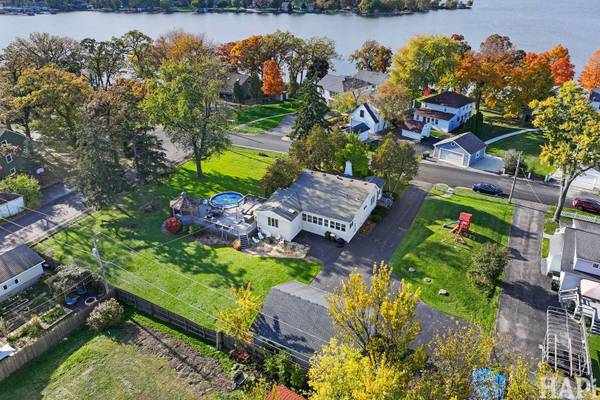 42665 N Addison LN, Antioch, IL 60002