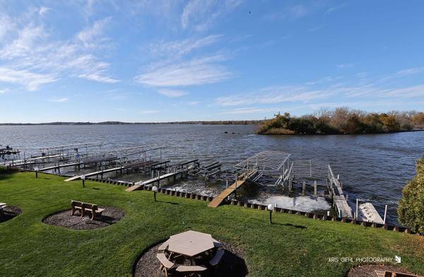 52 N Pistakee Lake RD #8, Fox Lake, IL 60020