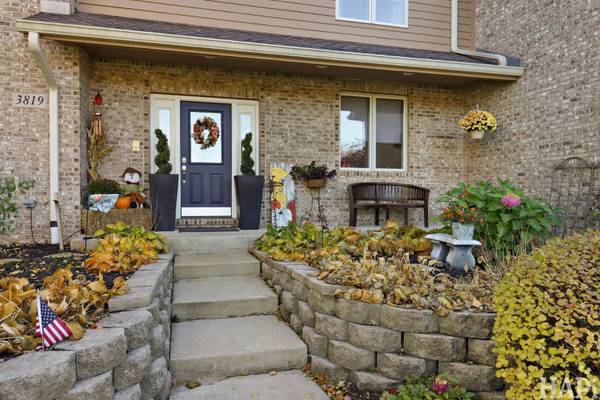 3819 Prairie DR, Spring Grove, IL 60081