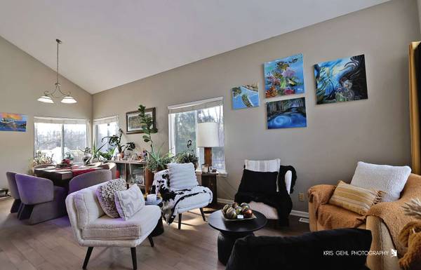 1185 Mallard CT, Fox Lake, IL 60020