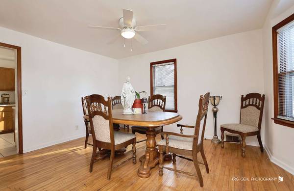 19 Arlington LN, Fox Lake, IL 60020