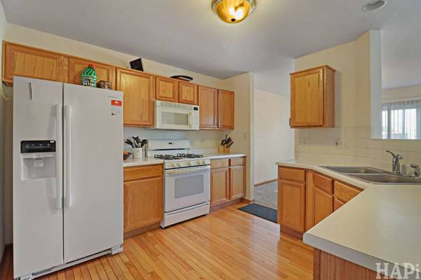 646 Seminole CT, Round Lake Heights, IL 60073