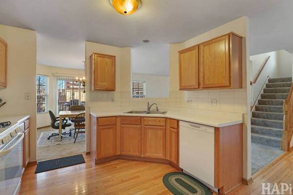646 Seminole CT, Round Lake Heights, IL 60073