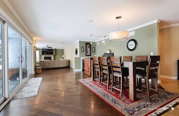 501 S Emerald DR, Mchenry, IL 60051