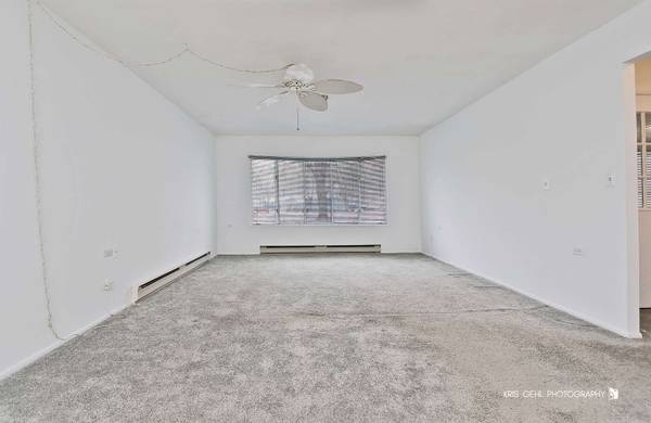 7302 Chevy Chase CT, Fox Lake, IL 60020