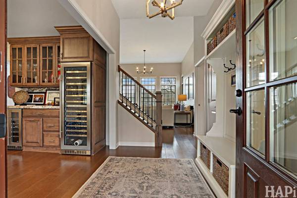 202 Country Club DR, Mchenry, IL 60050