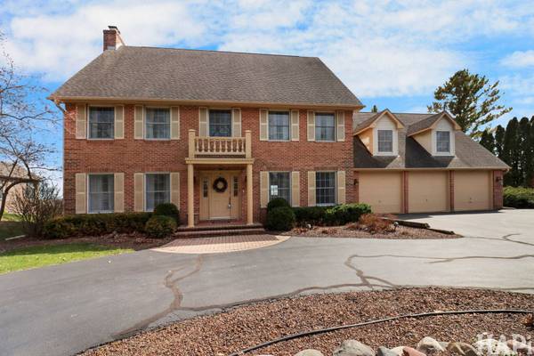 2916 N Bayview LN, Mchenry, IL 60051