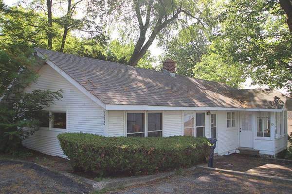 3300 N Rocky Beach RD #A, Mchenry, IL 60051